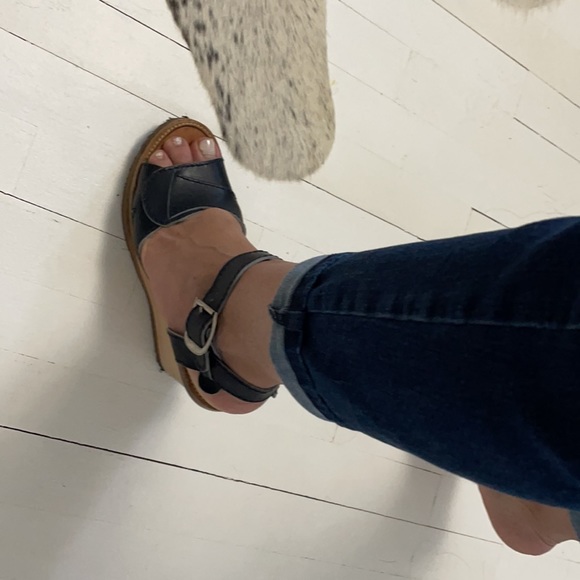 Authentic Chloe Wedge Shoes 💝⭐️💝 - Picture 3 of 12